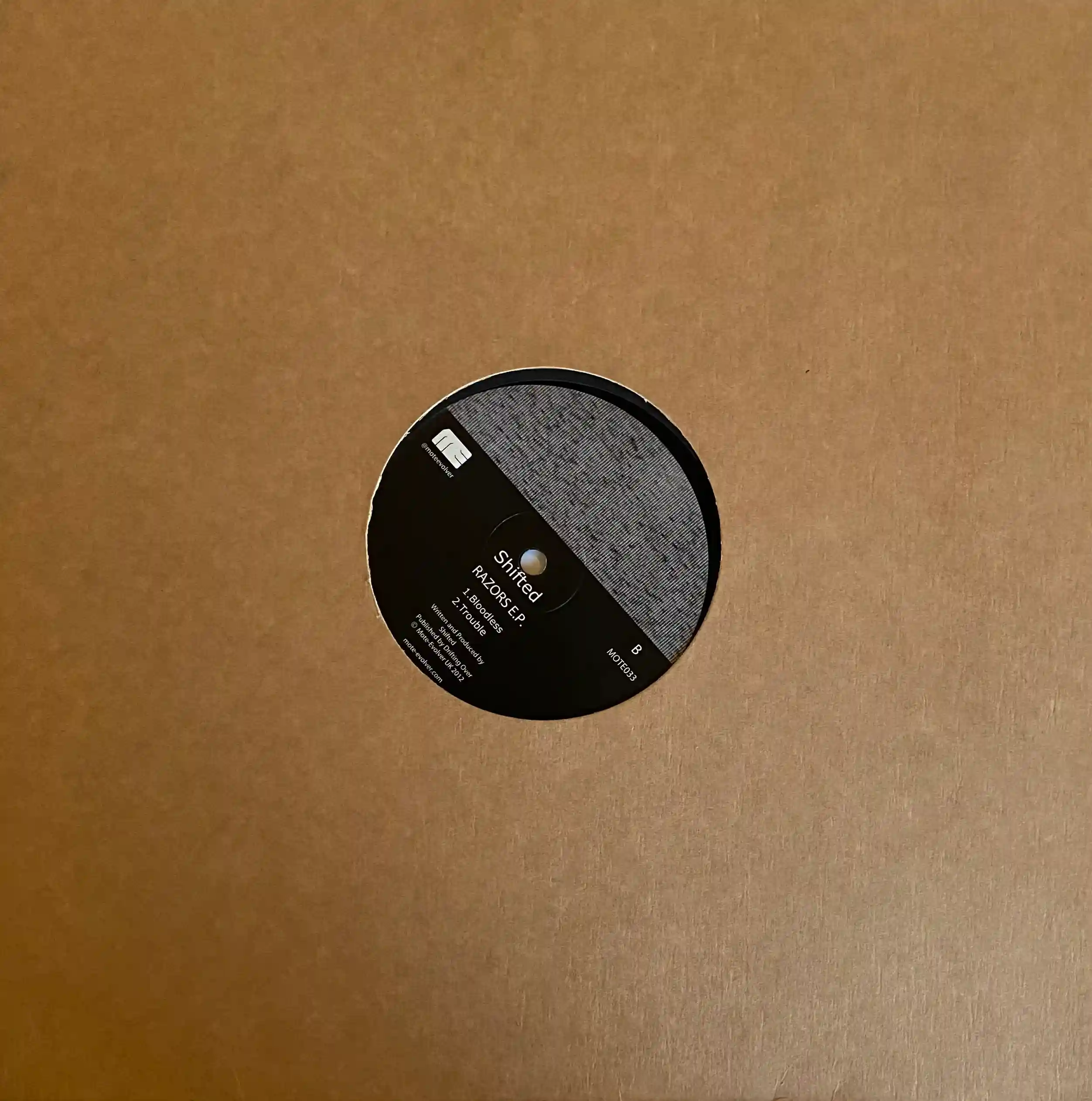 th004